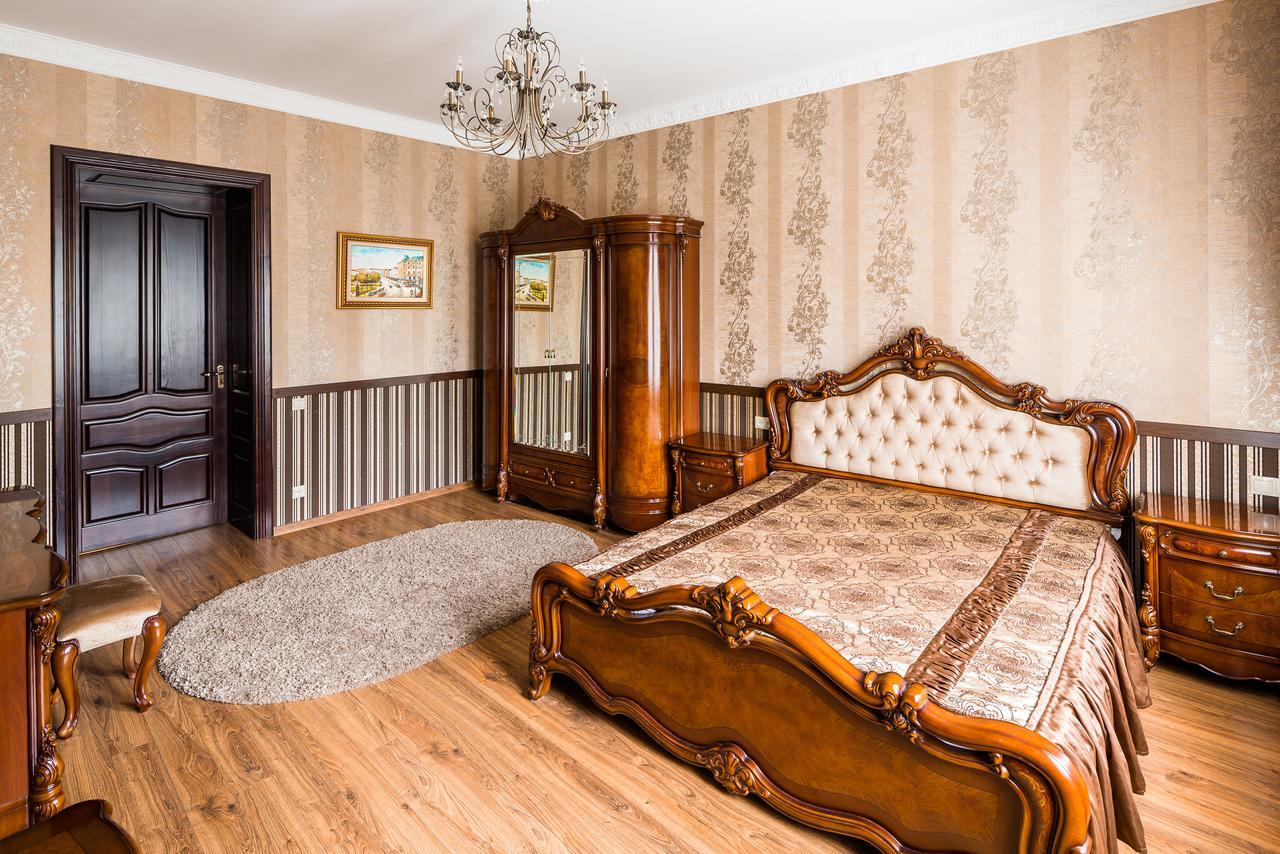 Beautiful Apartment D.Galytskogo Lviv Exterior foto